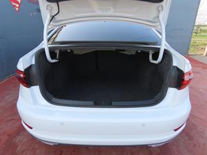 Volkswagen Jetta - Vista 10
