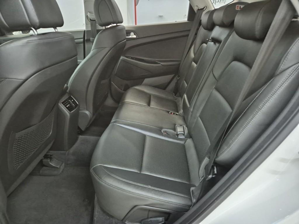 HYUNDAI Tucson - Vista 12