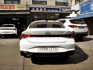 HYUNDAI Avante - Vista 6