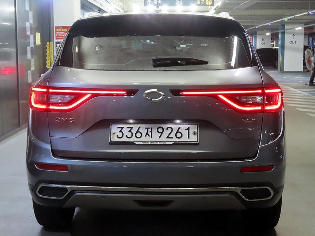 SAMSUNG QM6 - Vista 5