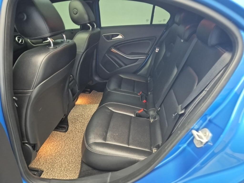 Mercedes Benz A Class - Vista 11