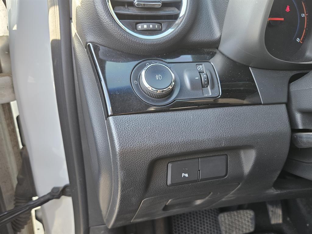 Chevrolet Orlando 2014 Blanco - Importación desde Corea - HF Imports Iquique - Foto 13