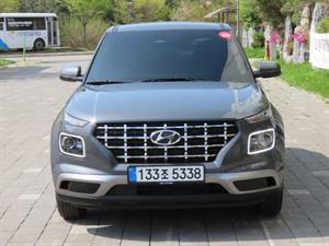 HYUNDAI Venue - Vista 2