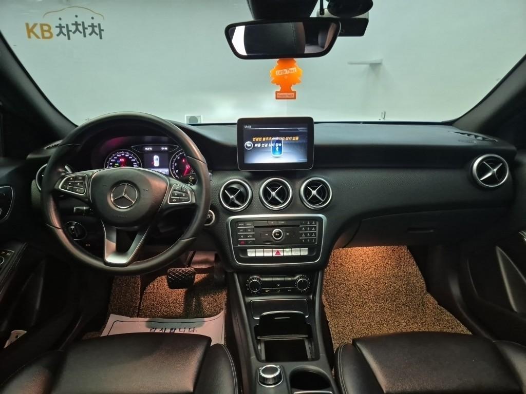 Mercedes Benz A Class - Vista 7