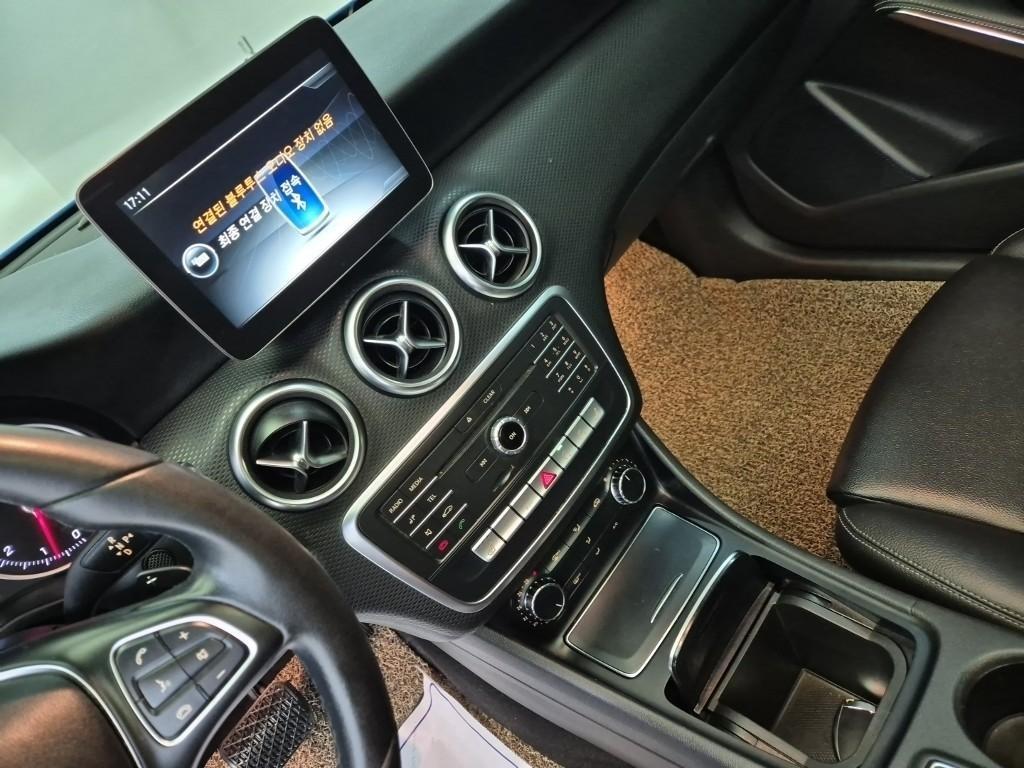 Mercedes Benz A Class - Vista 9