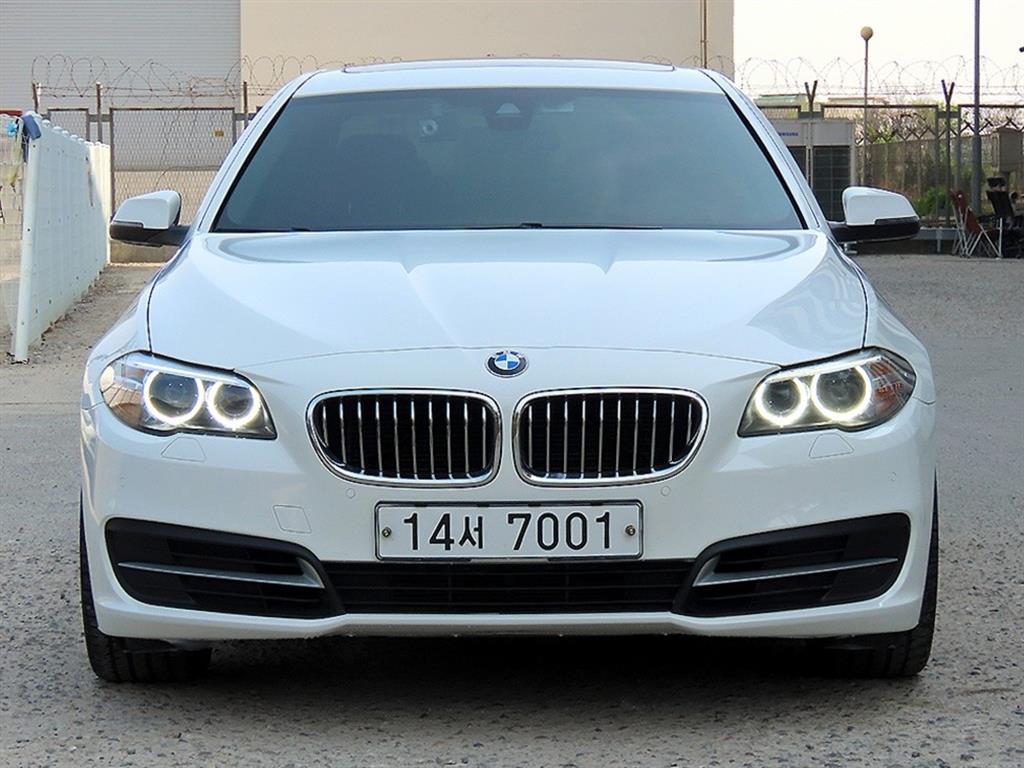 BMW 5 Series - Vista 2