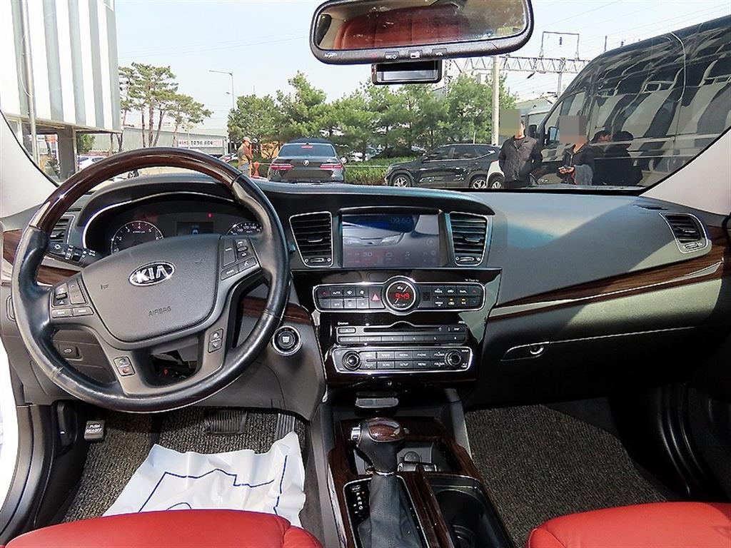 KIA K7 - Vista 7