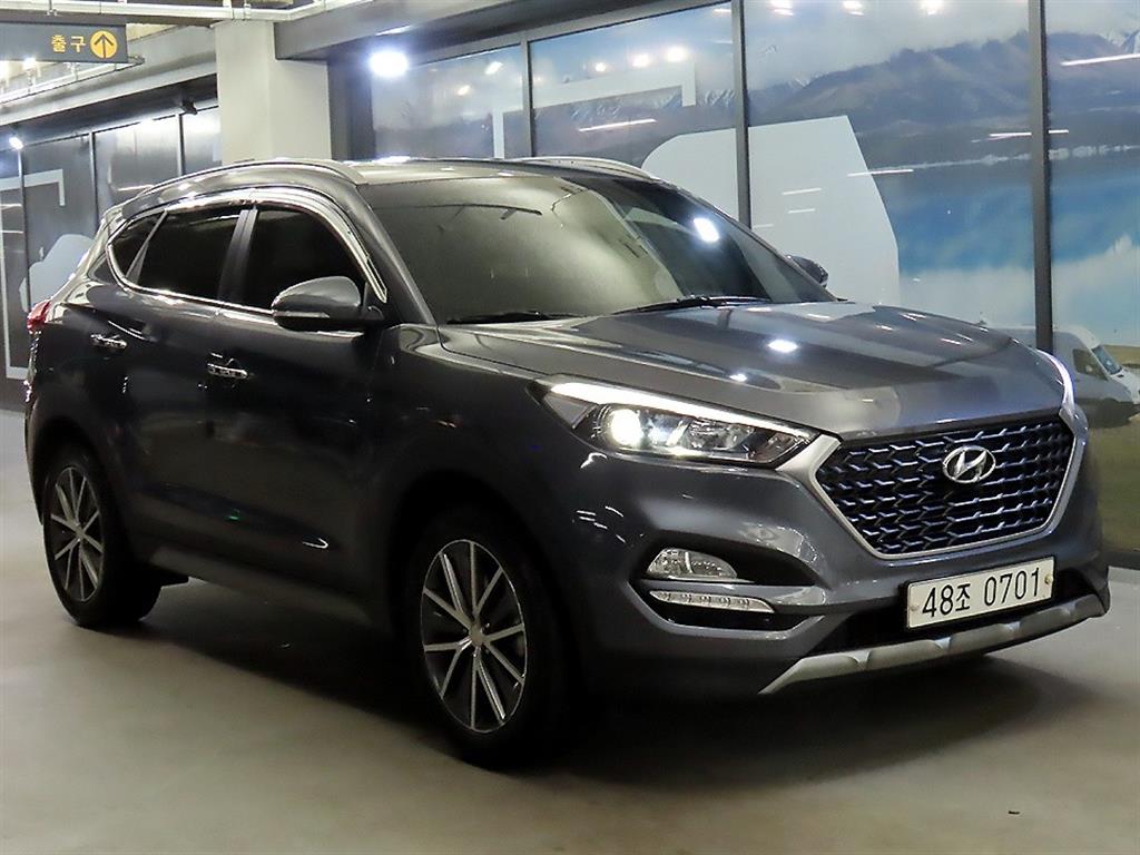 HYUNDAI Tucson 2017 Gris - Importación desde Corea - HF Imports Iquique - Foto 1
