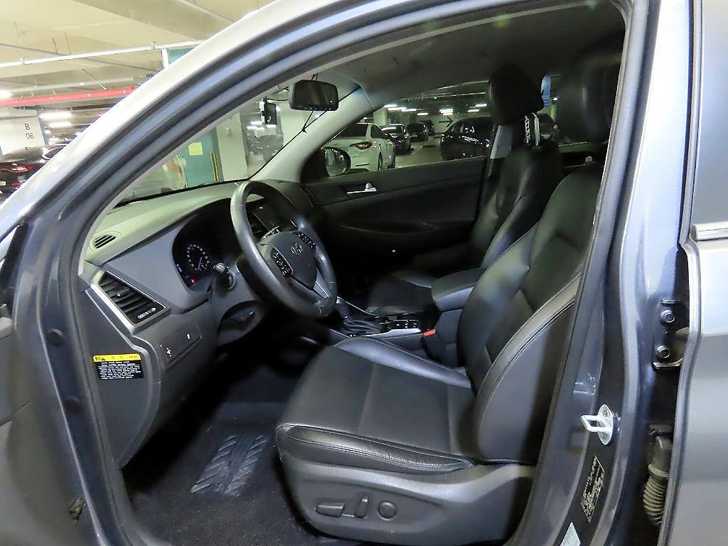 HYUNDAI Tucson - Vista 6