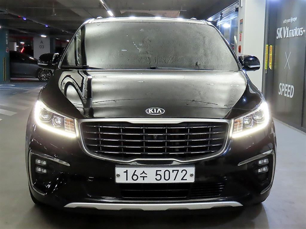 KIA Carnival - Vista 2