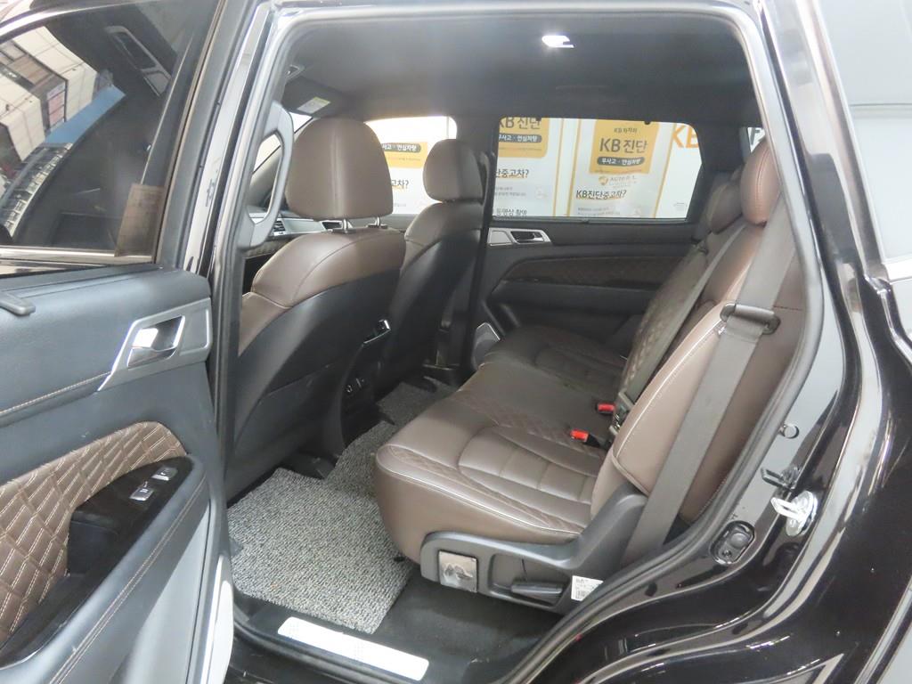 Ssangyong Rexton - Vista 6