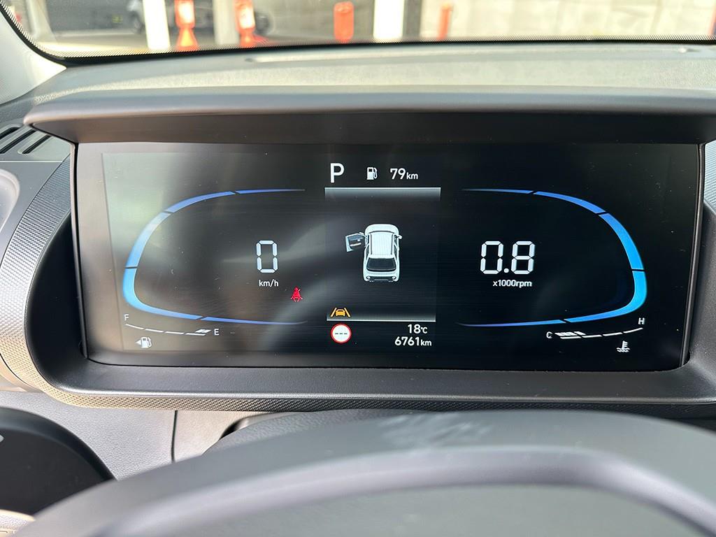 HYUNDAI Casper - Vista 8