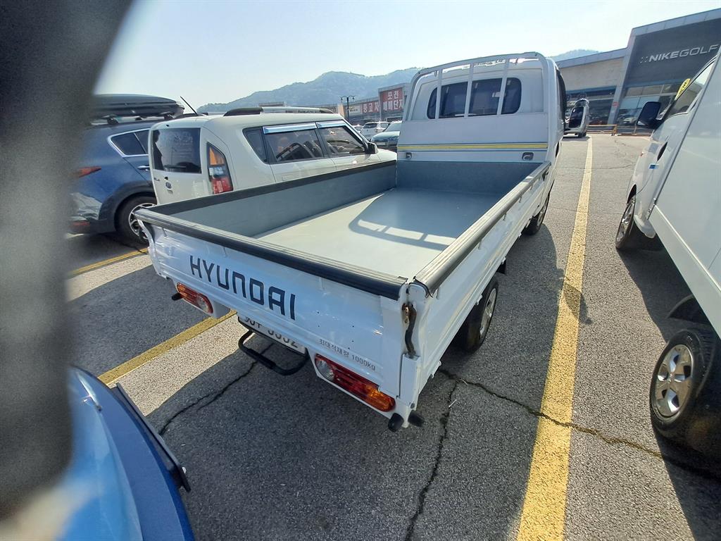 Small Truck Cargo (small) - Vista 4
