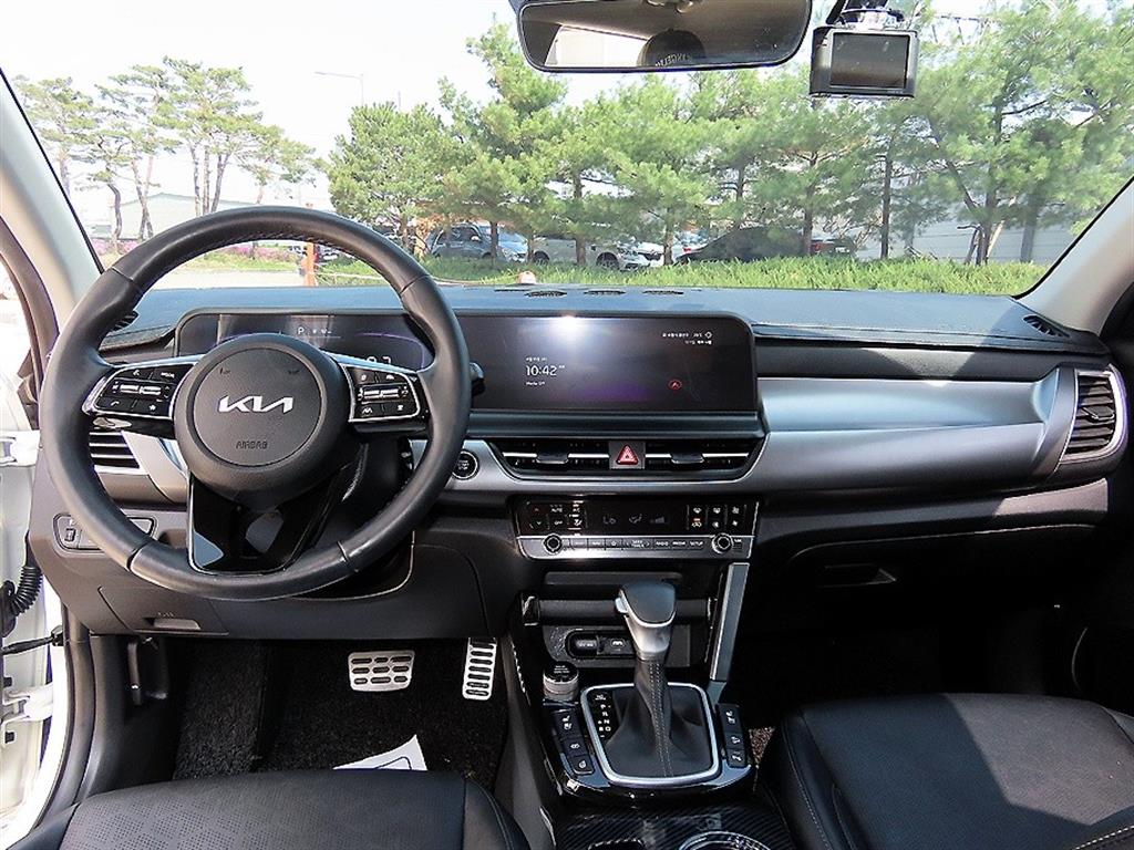 KIA Seltos - Vista 7