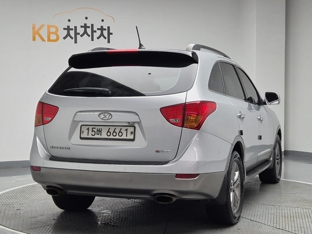 HYUNDAI Veracruz - Vista 3