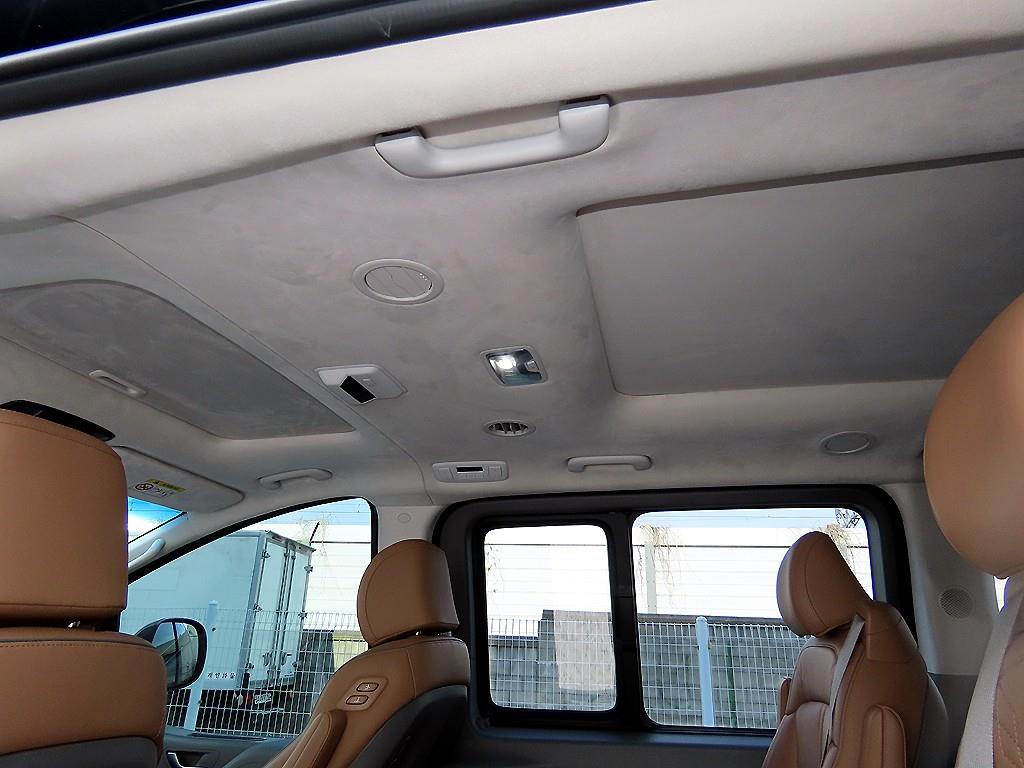 HYUNDAI Staria 2025 - Importación desde Corea - HF Imports Iquique - Foto 14