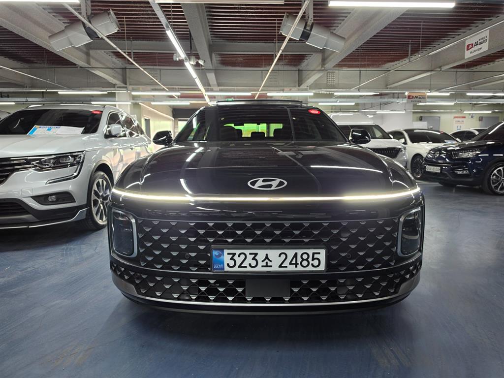HYUNDAI Grandeur - Vista 3