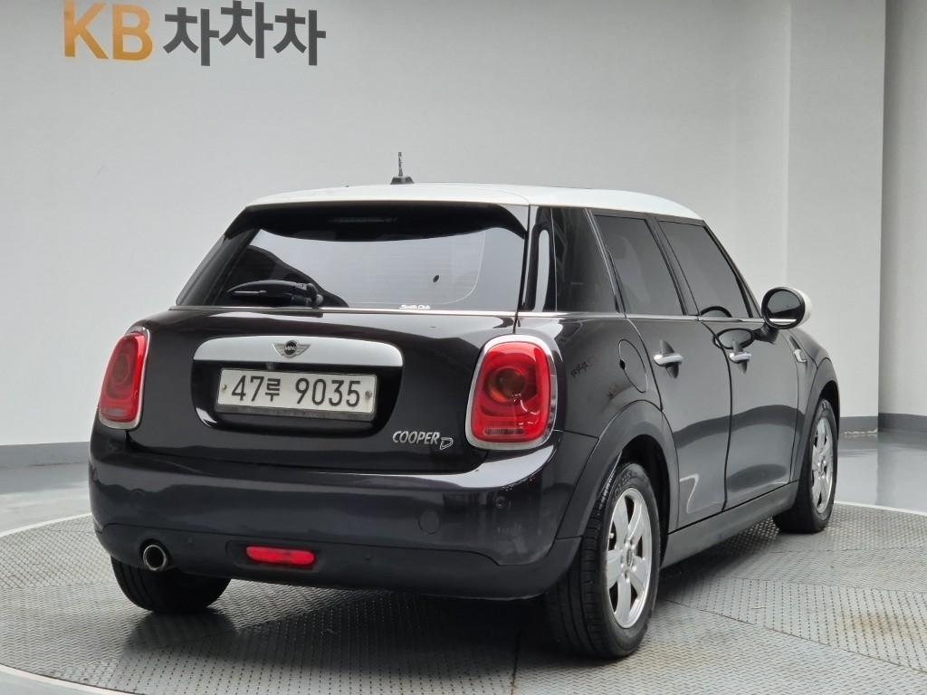 Mini Cooper - Vista 3