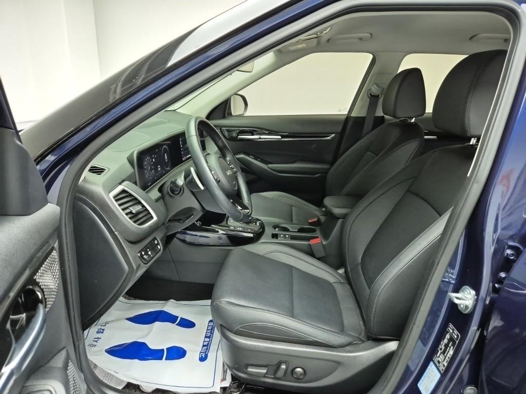 KIA Seltos - Vista 11