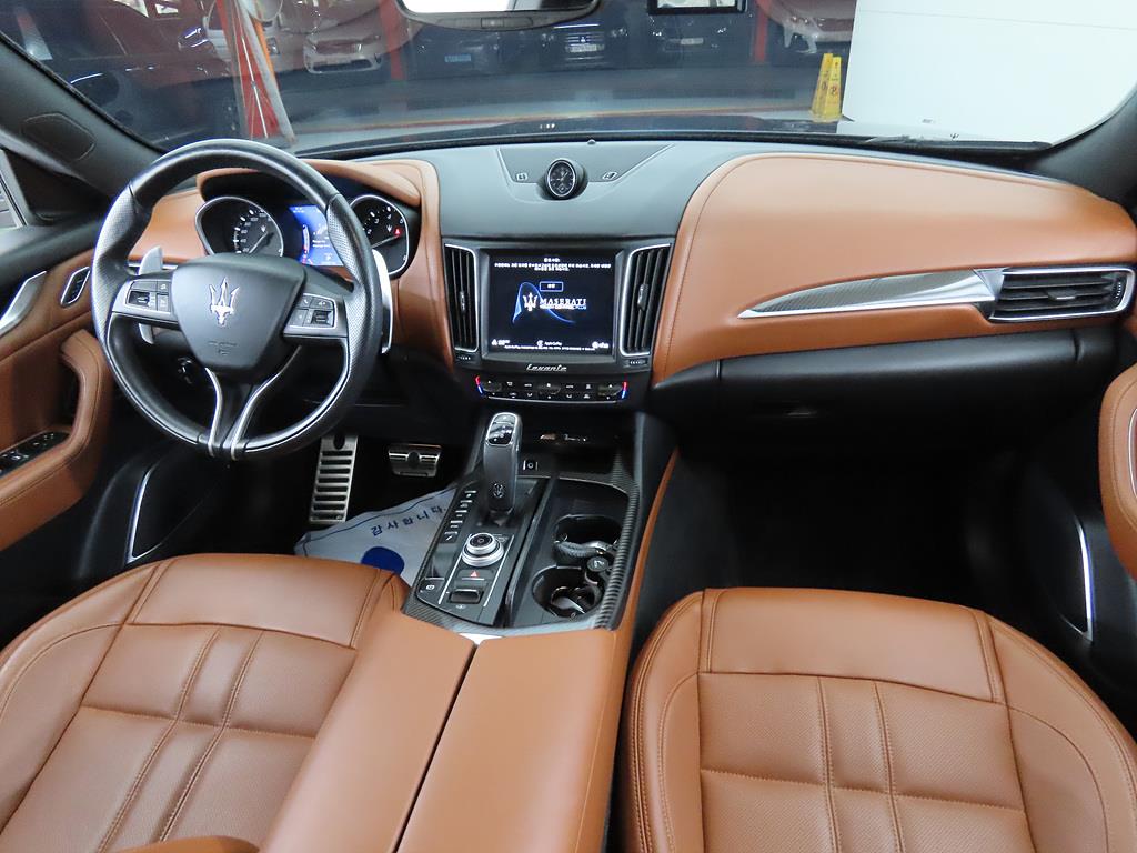 Maserati Levante - Vista 5