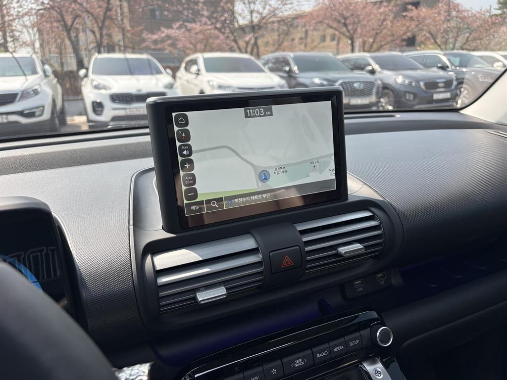 HYUNDAI Casper - Vista 8