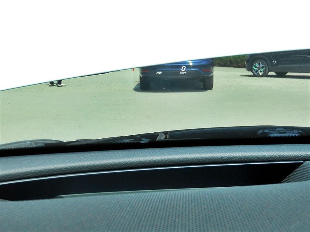 Mercedes Benz E class - Vista 10