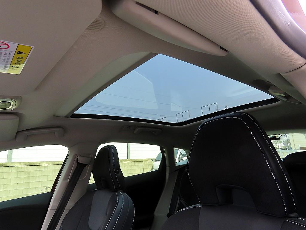 Volvo V40 2014 Rojo - Importación desde Corea - HF Imports Iquique - Foto 17