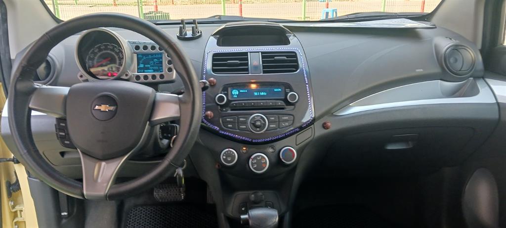 Chevrolet Spark - Vista 6