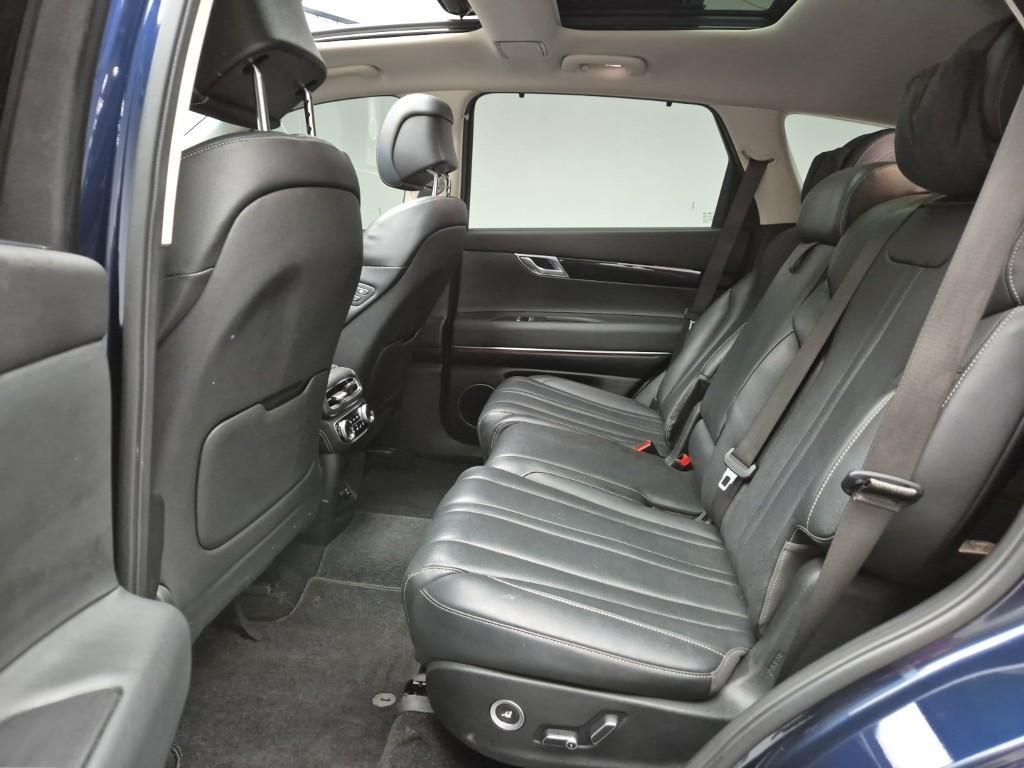 Genesis GV80 - Vista 12