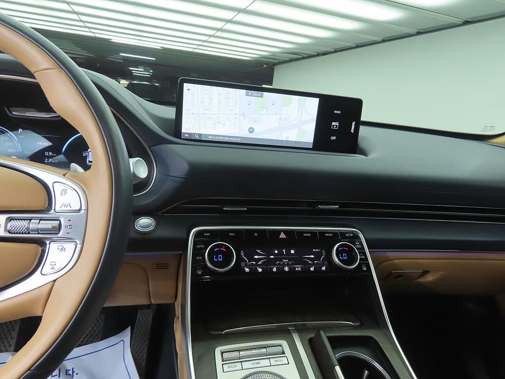 Genesis GV80 - Vista 10