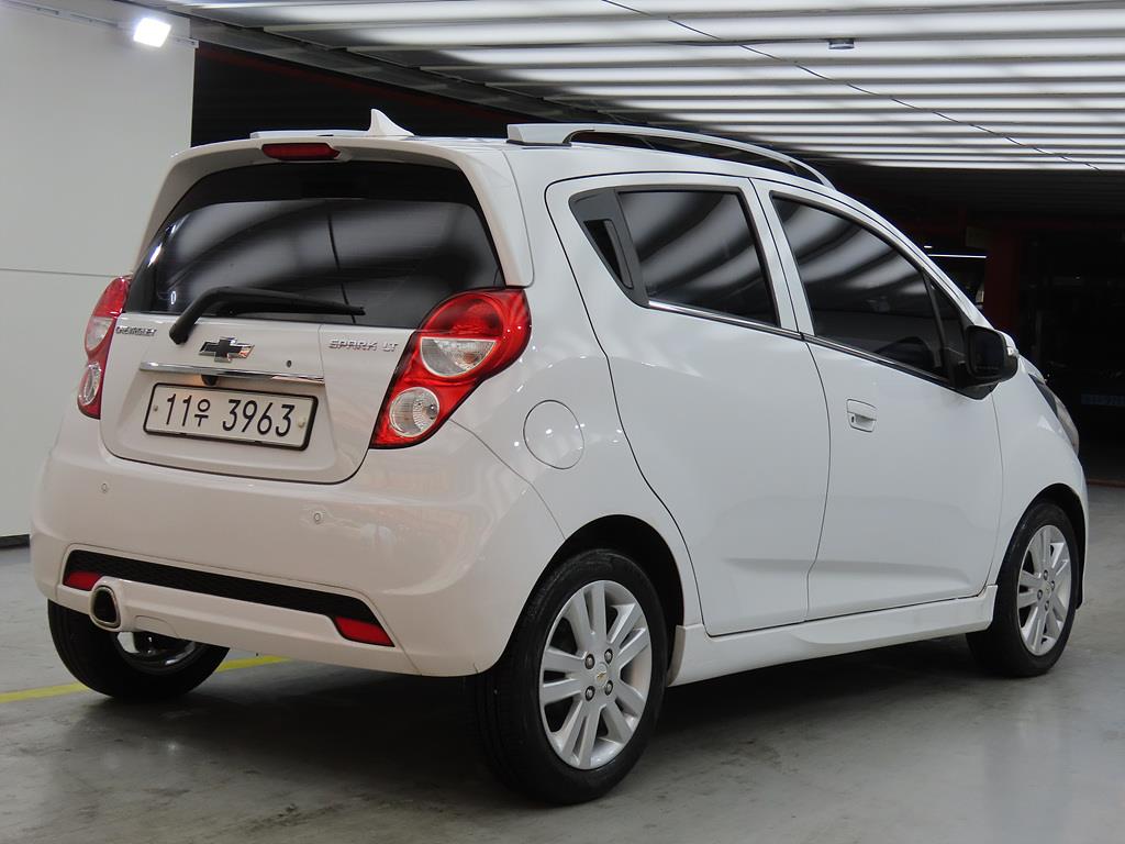 Chevrolet Spark - Vista 4
