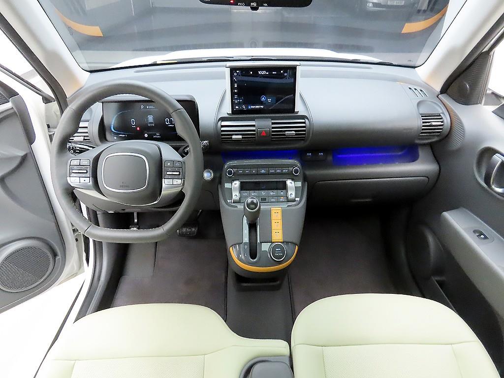 HYUNDAI Casper - Vista 8