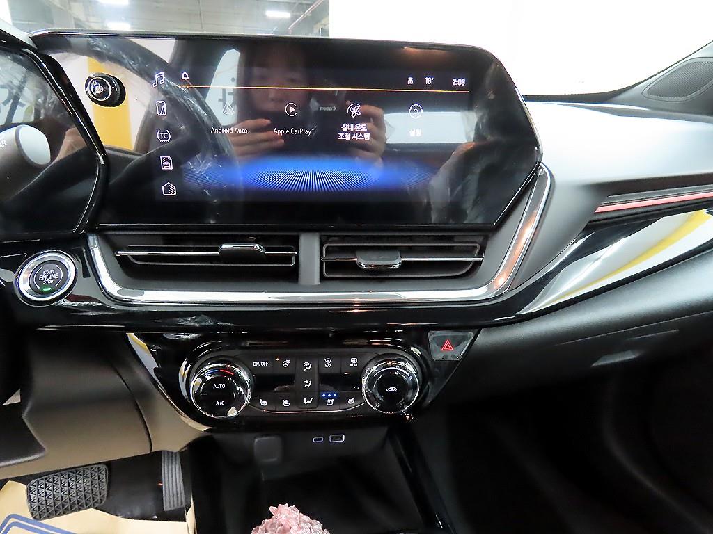 Chevrolet Trax 2026 Negro - Importación desde Corea - HF Imports Iquique - Foto 13