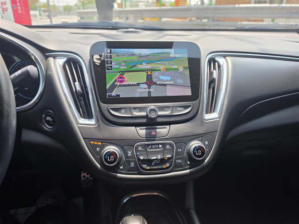 Chevrolet Malibu 2017 Blanco - Importación desde Corea - HF Imports Iquique - Foto 16