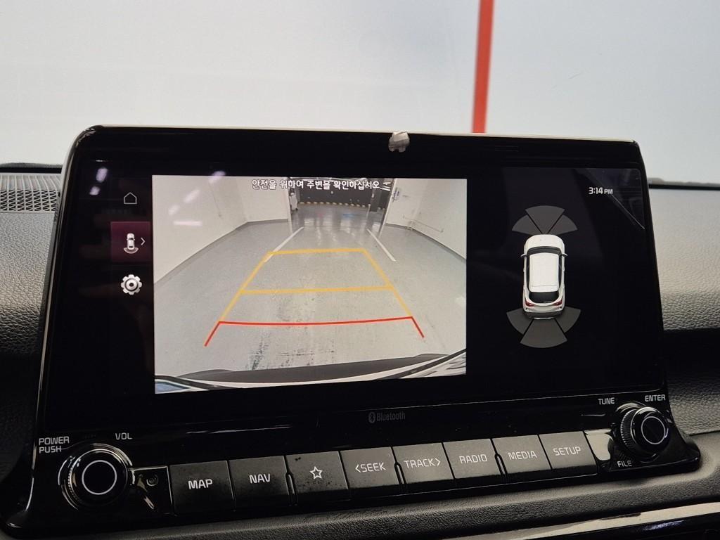 KIA Seltos - Vista 8
