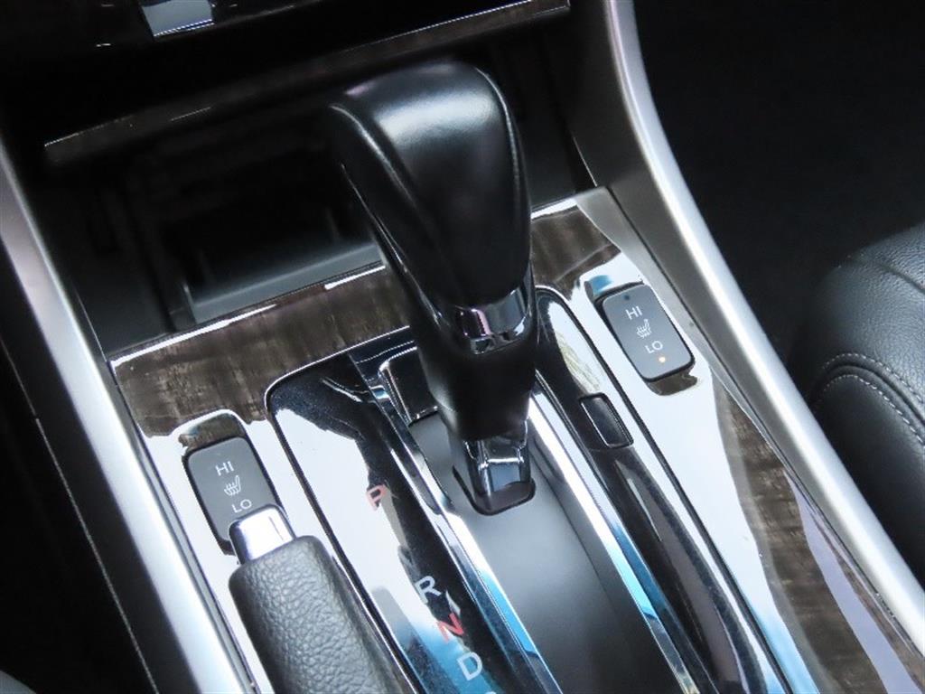 Honda Accord - Vista 11