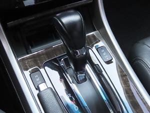 Honda Accord - Vista 12