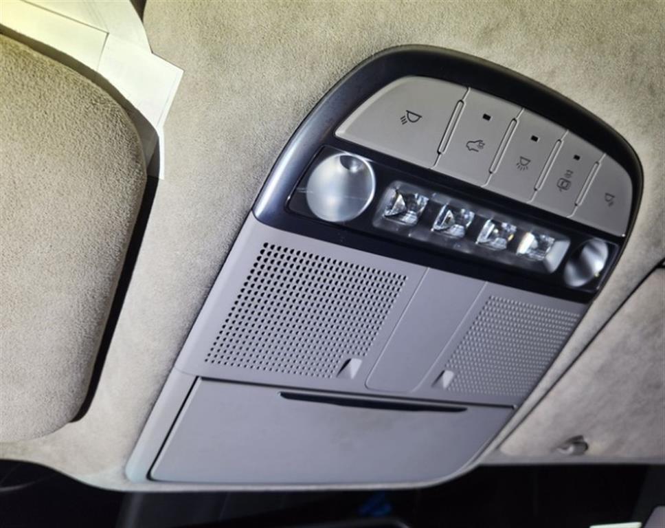 Genesis EQ900 - Vista 2