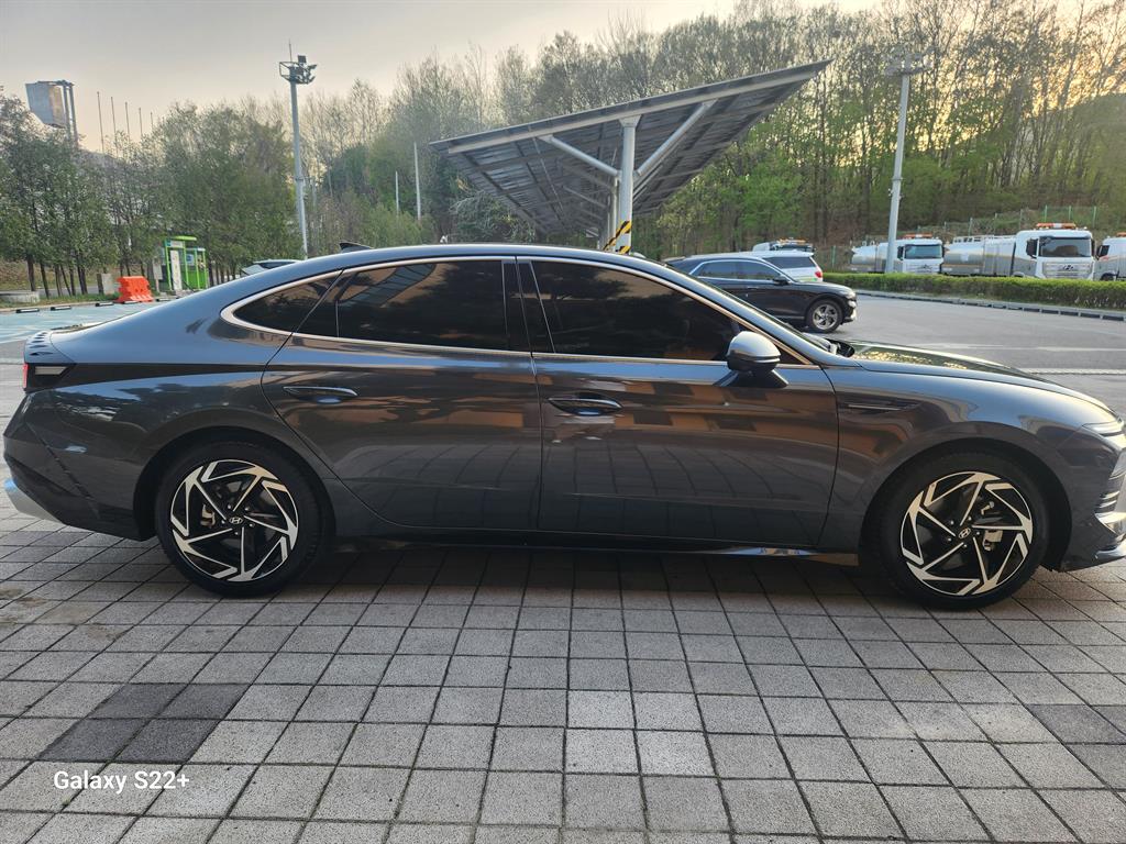 HYUNDAI Sonata - Vista 5