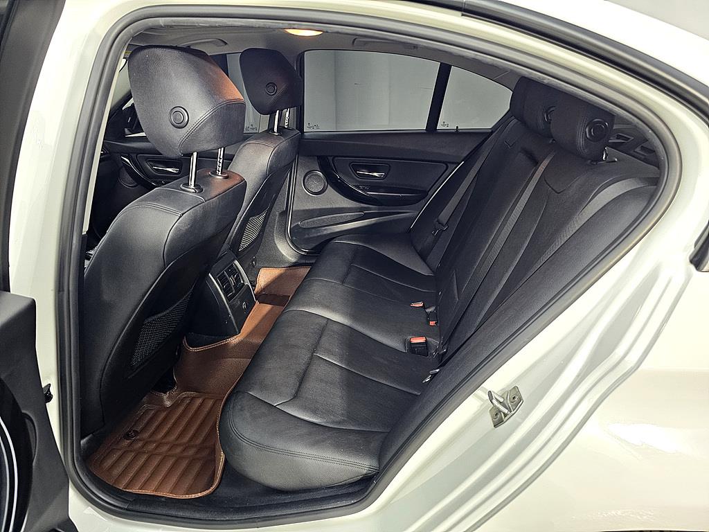 BMW 3 series - Vista 9