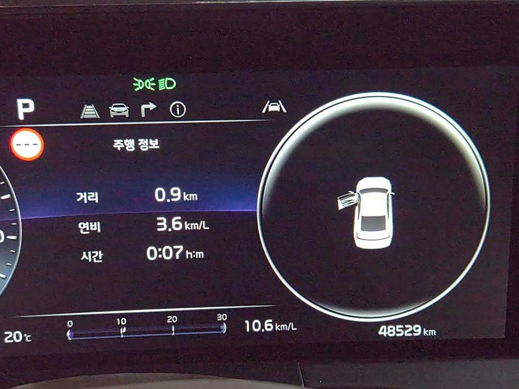 KIA K8 - Vista 9