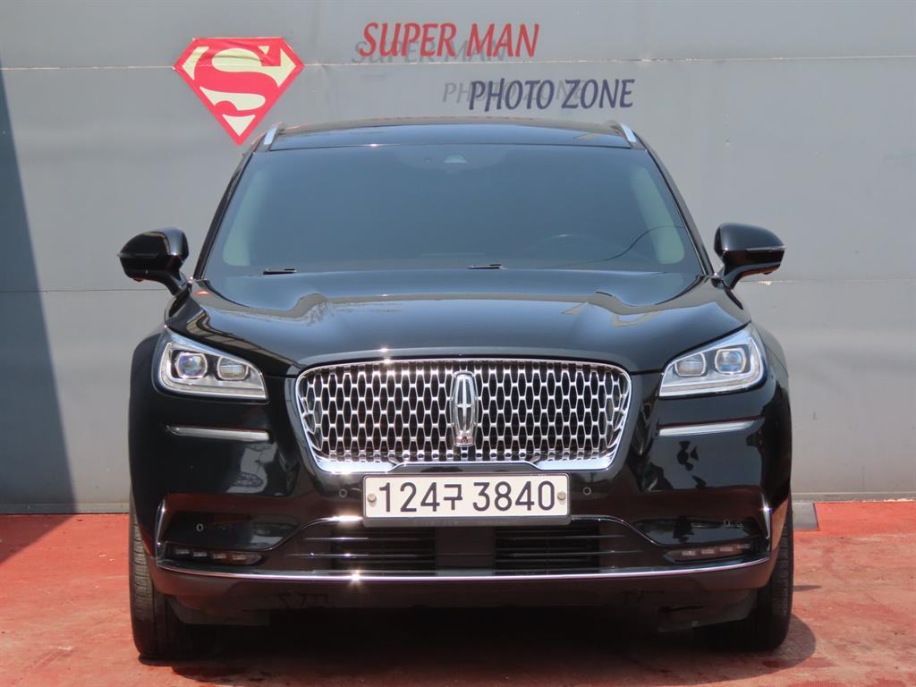 Lincoln Corsair - Vista 3