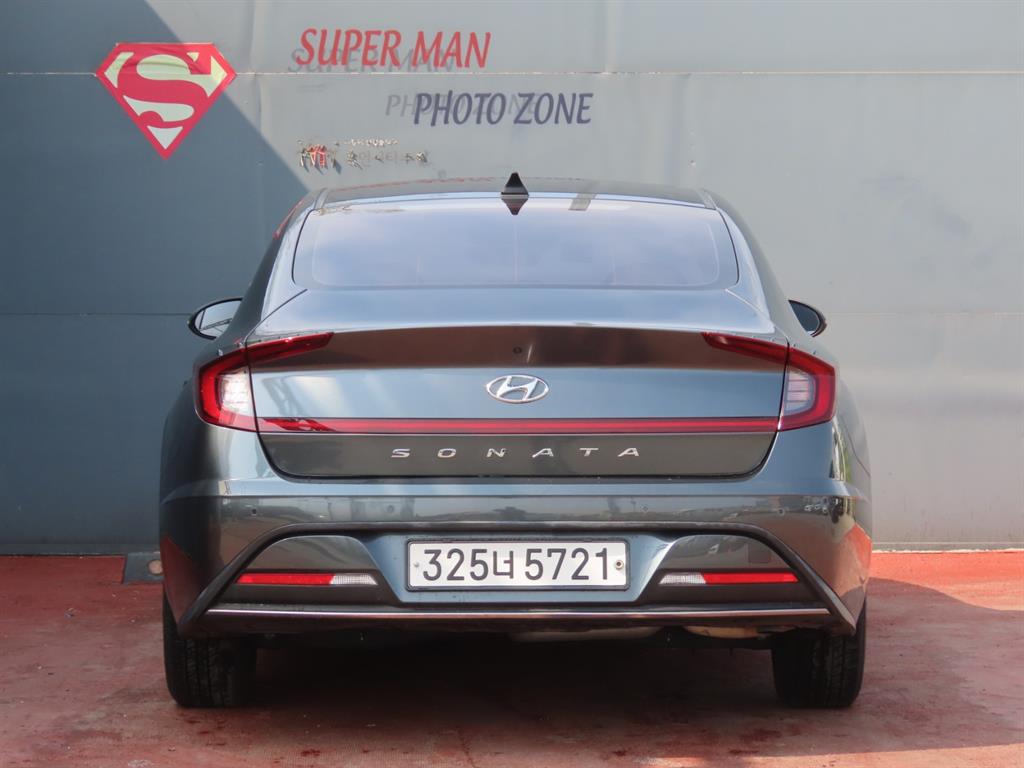 HYUNDAI Sonata - Vista 7