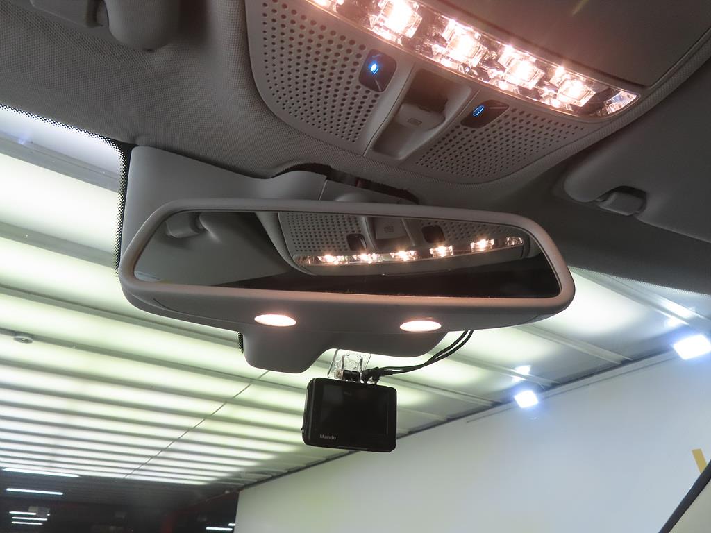 Mercedes Benz C Class - Vista 12