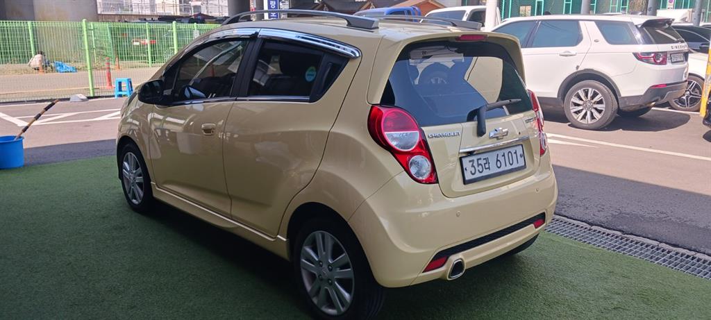 Chevrolet Spark - Vista 4