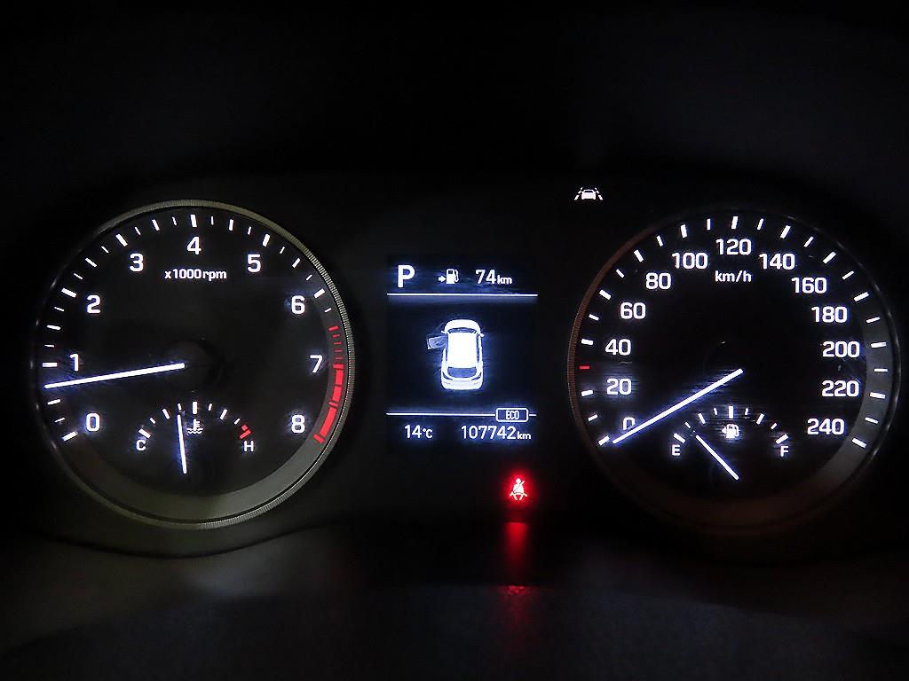 HYUNDAI Tucson - Vista 9