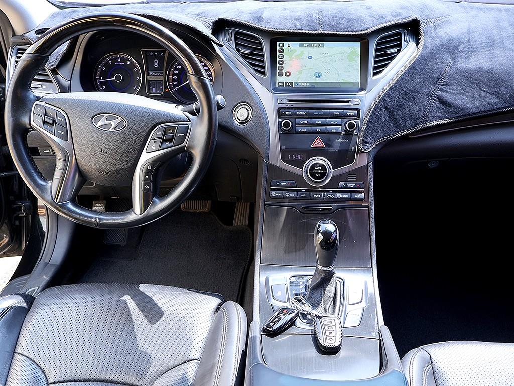 HYUNDAI Grandeur - Vista 9