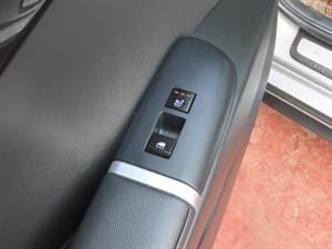 HYUNDAI Grandeur - Vista 12