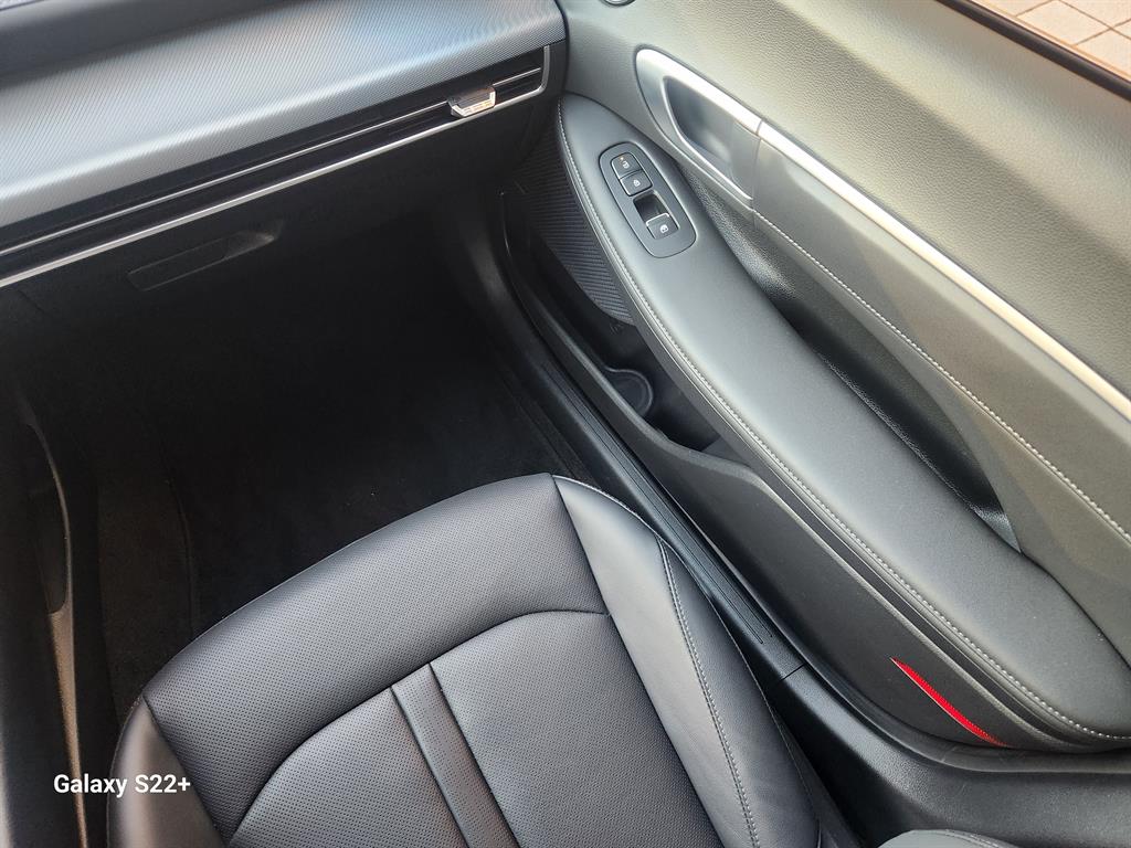 HYUNDAI Sonata - Vista 9