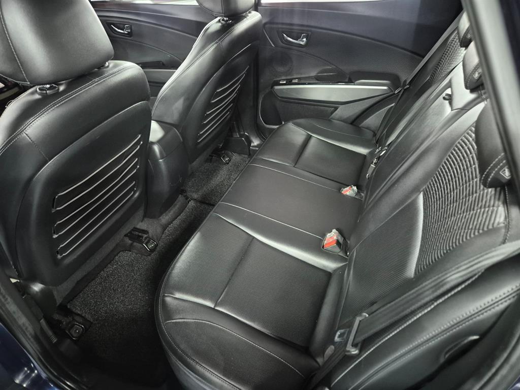 Ssangyong Tivoli - Vista 7